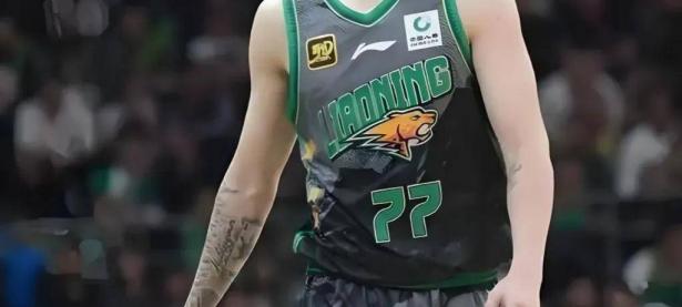 三亿体育体育中国官网-锡耶纳球员受伤休战，让球队整体实力大打折扣的简单介绍