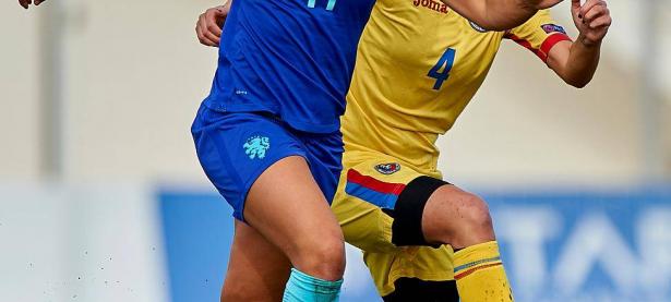 三亿体育体育注册-国际女足在大赛中闪闪发光