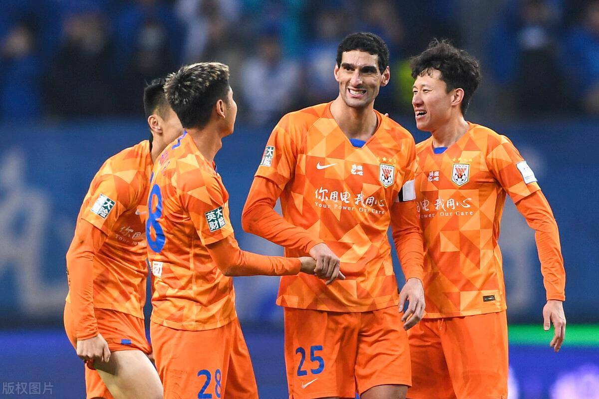 五星级国内球队引进外援助阵季后赛的简单介绍