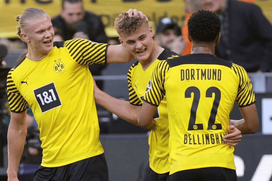 关于沃尔夫斯堡挑大梁，大比分胜对手的信息