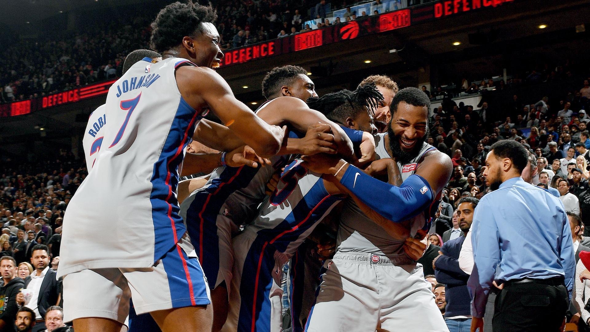 猛龙击败篮网，凯西遭遇老东家复仇