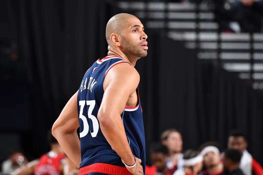 包含快船惜败凯尔特人，莱昂纳德砍下27分的词条