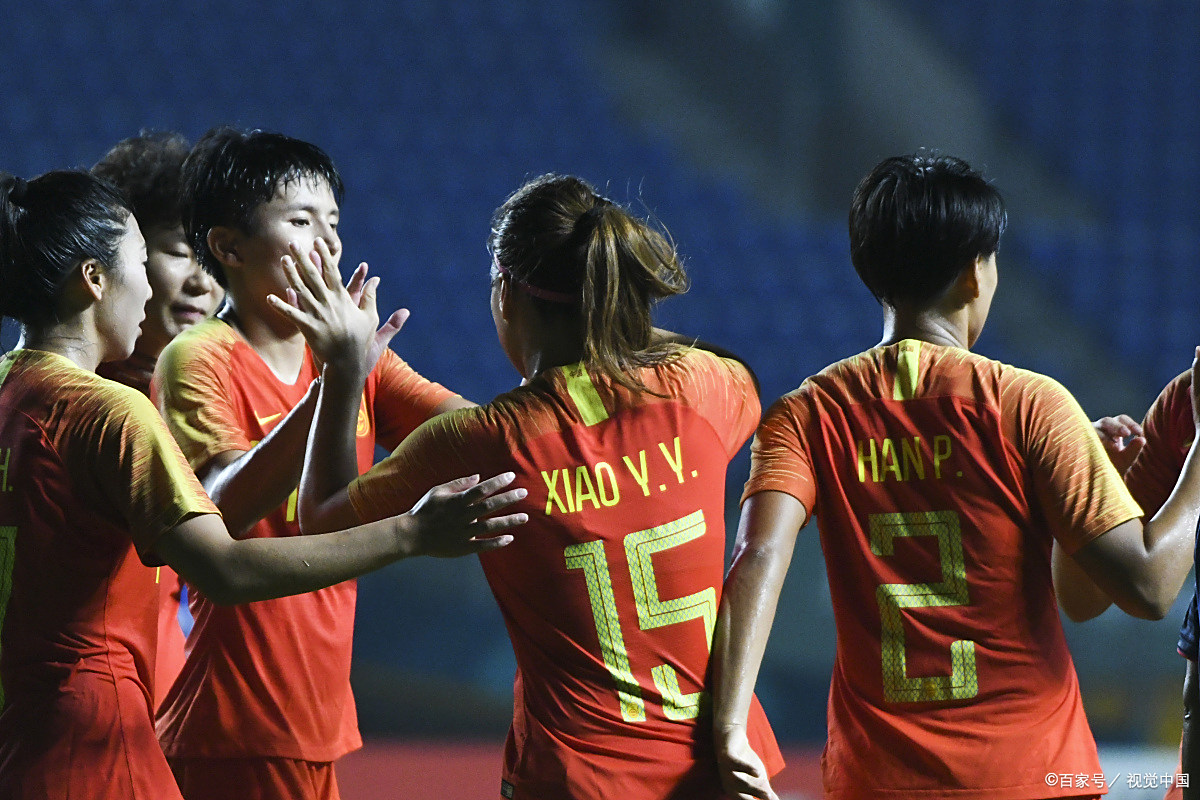 关于中国女足与对手展开激烈较量，最终获胜的信息